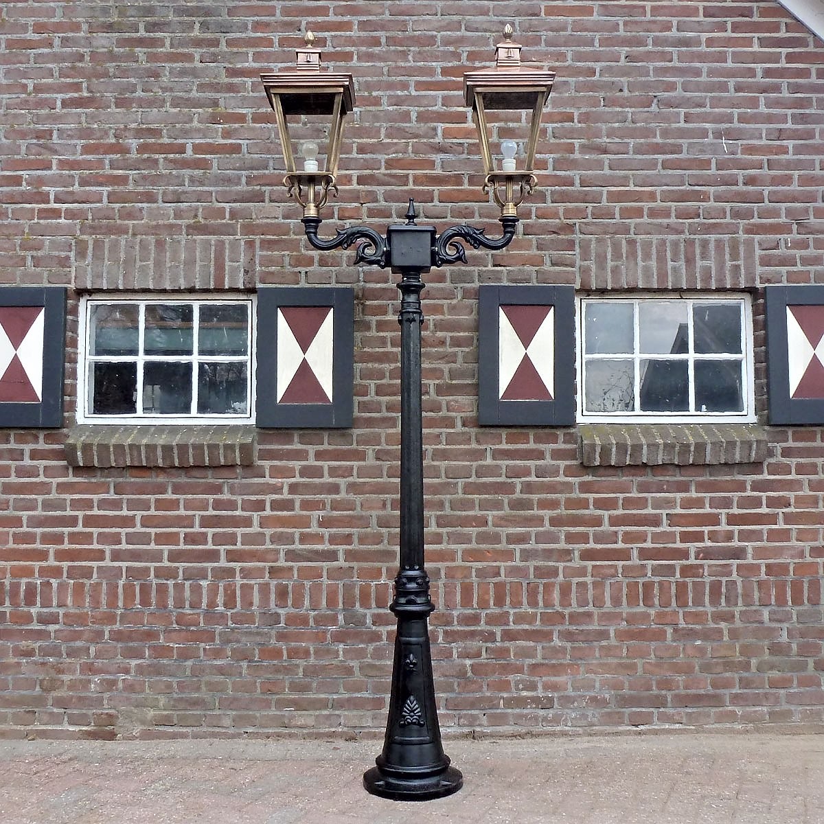 E185. Rotterdammer + 2 verdeler + koper kap 4k 70. Hoogte: 266 cm